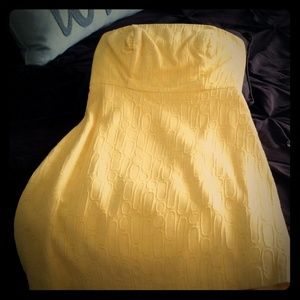 The Limited strapless yellow dress size 6